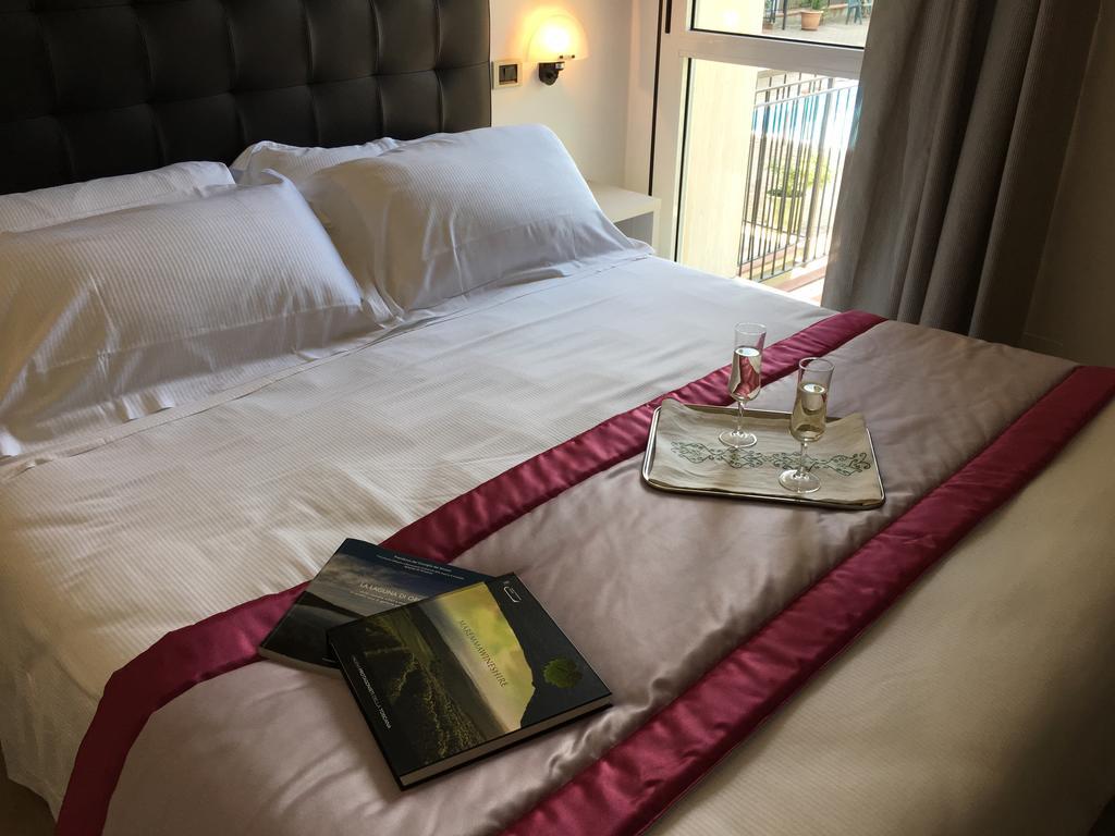 פונטבלנדה Hotel Rombino מראה חיצוני תמונה