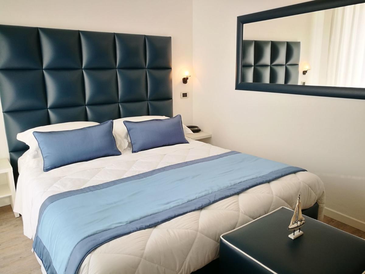 פונטבלנדה Hotel Rombino מראה חיצוני תמונה